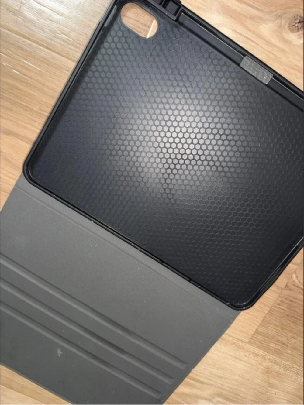Like new leopard print iPad case